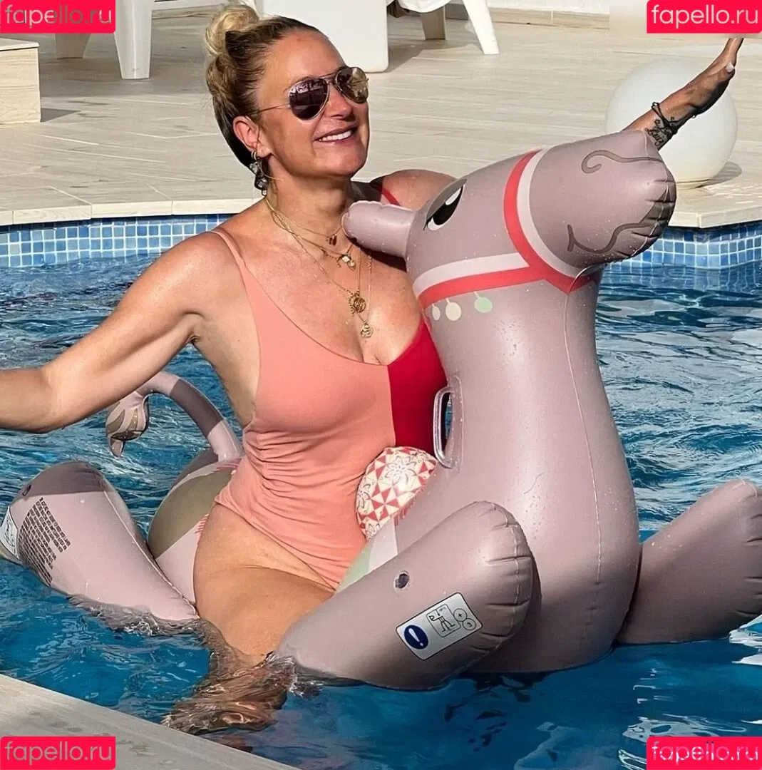 Janine Kunze Onlyfans Photo Gallery 