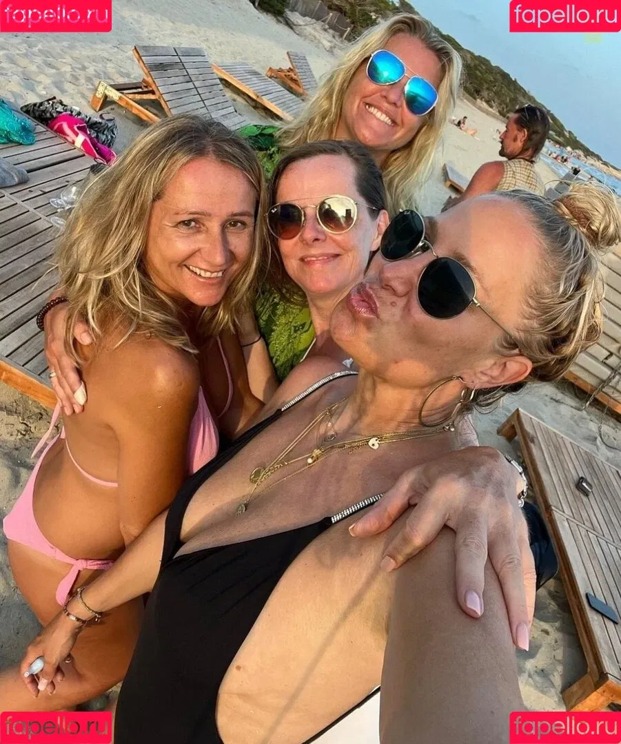 Janine Kunze Onlyfans Photo Gallery 