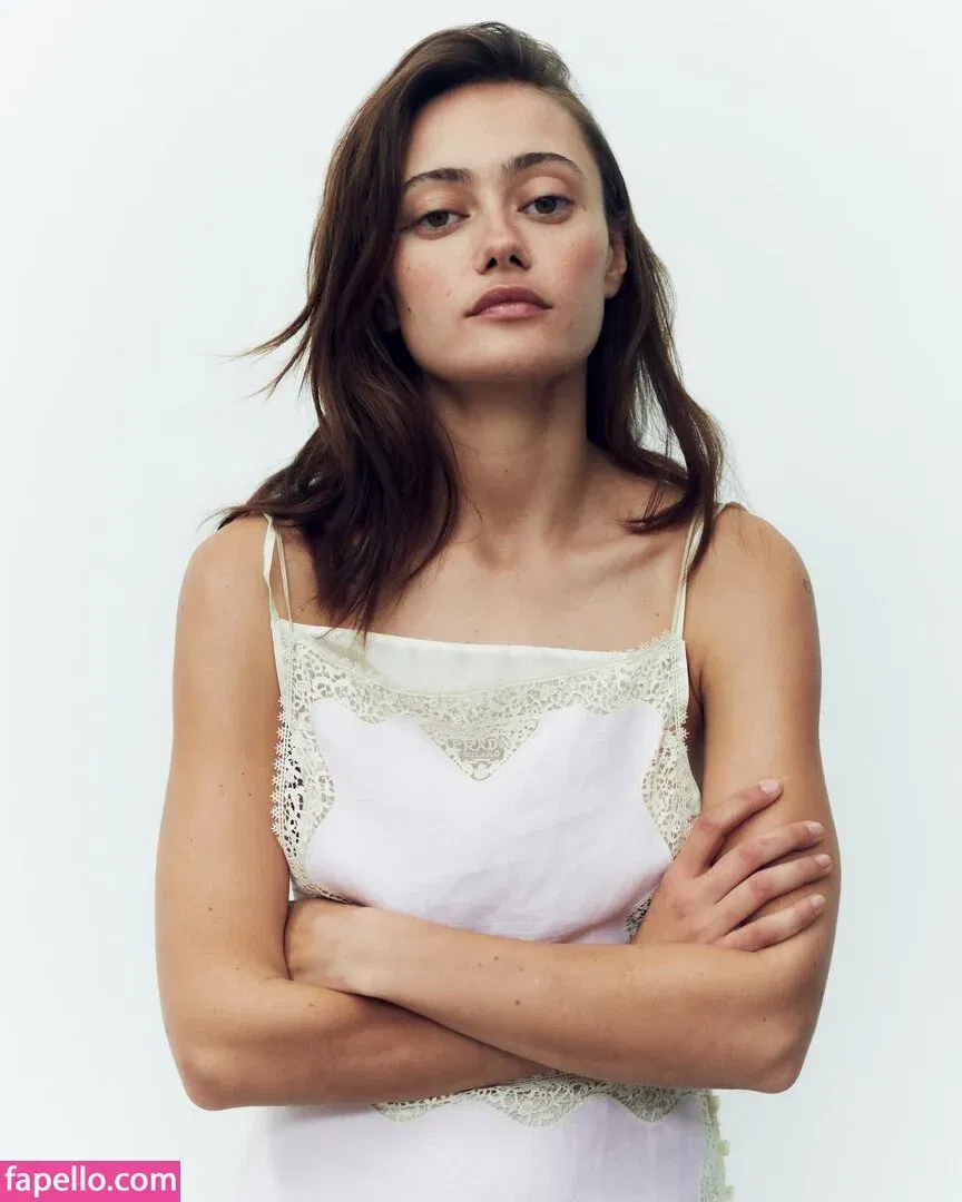 Ella Purnell Fake Onlyfans Photo Gallery 