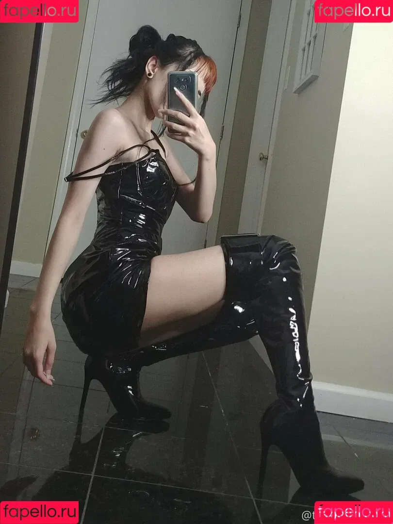 Tricksterkarkat Onlyfans Photo Gallery 