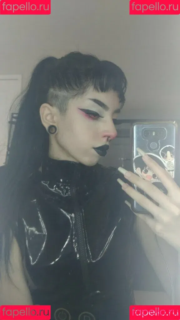 Tricksterkarkat Onlyfans Photo Gallery 