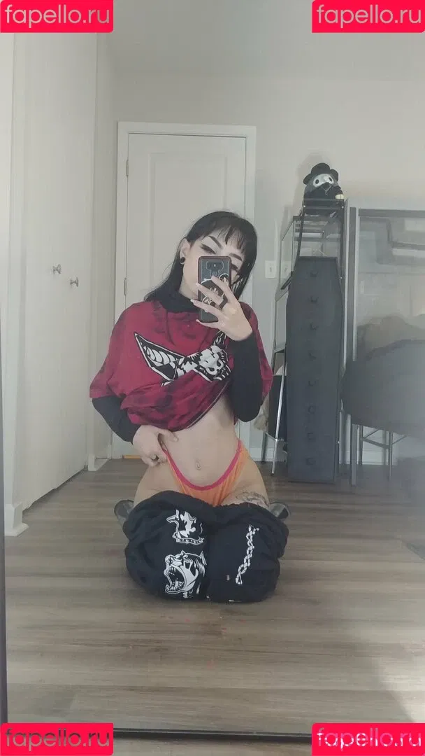 Tricksterkarkat Onlyfans Photo Gallery 