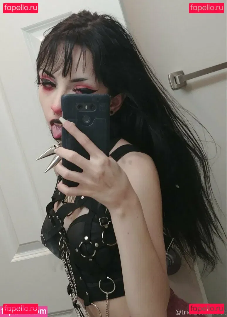 Tricksterkarkat Onlyfans Photo Gallery 