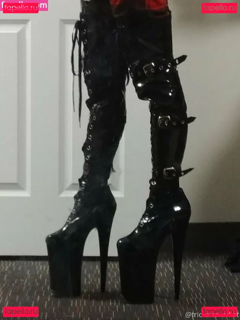 Tricksterkarkat Onlyfans Photo Gallery 