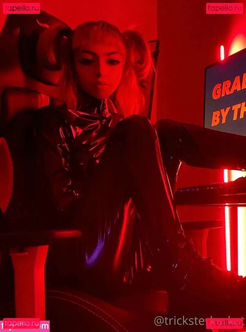 Tricksterkarkat Onlyfans Photo Gallery 