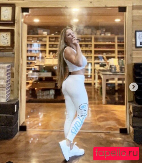 I.heart.cigars Nude Onlyfans Photo 11