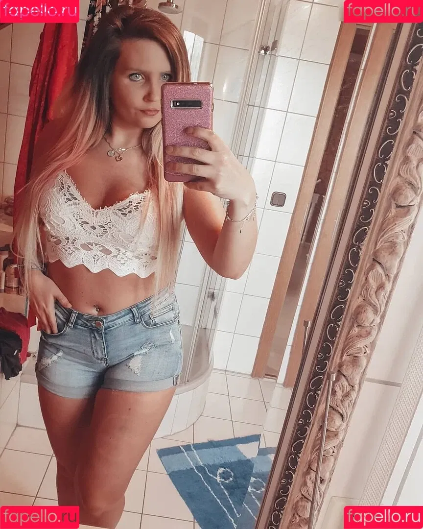 Nicole Miss.opel Onlyfans Photo Gallery 