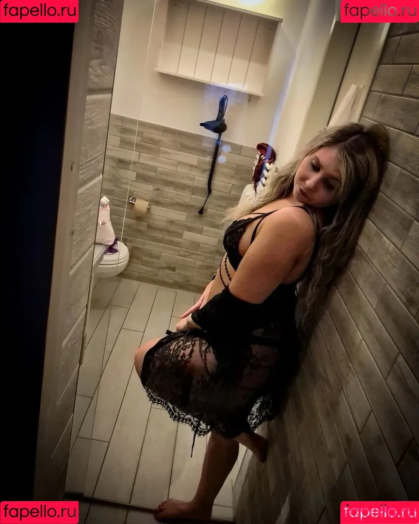 Nicole Miss.opel Onlyfans Photo Gallery 