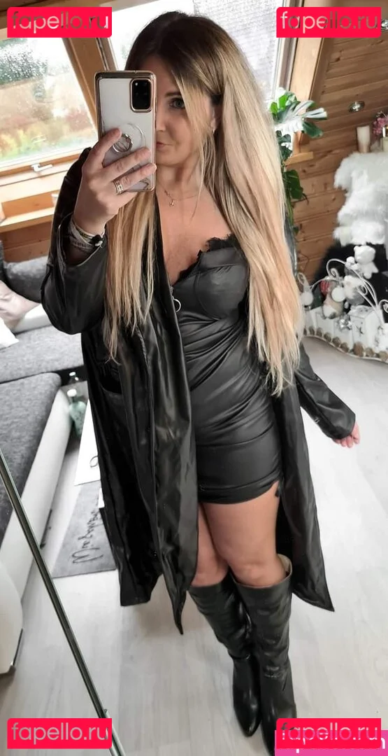 Nicole Miss.opel Onlyfans Photo Gallery 