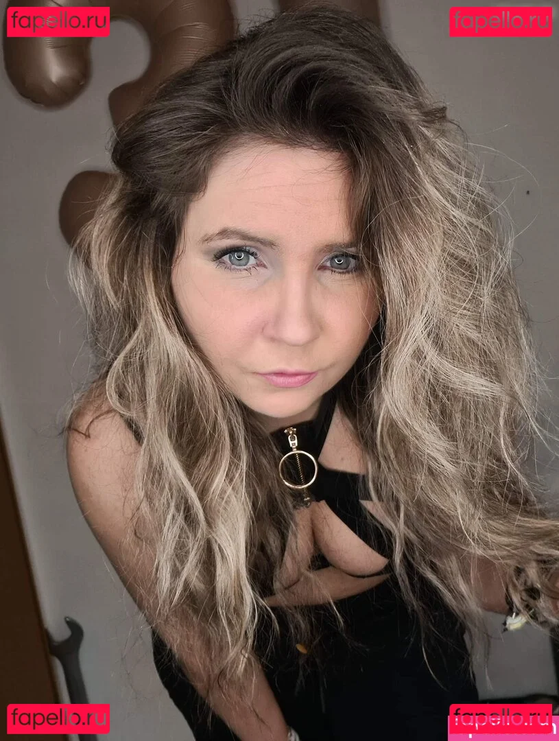 Nicole Miss.opel Onlyfans Photo Gallery 