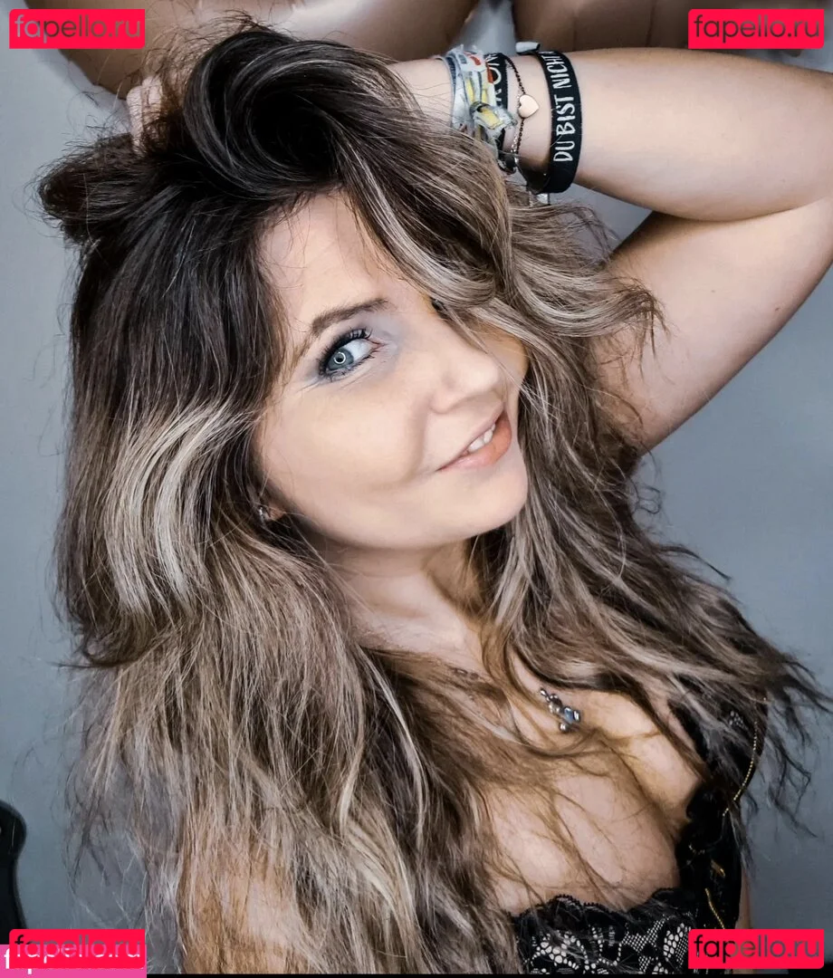 Nicole Miss.opel Onlyfans Photo Gallery 