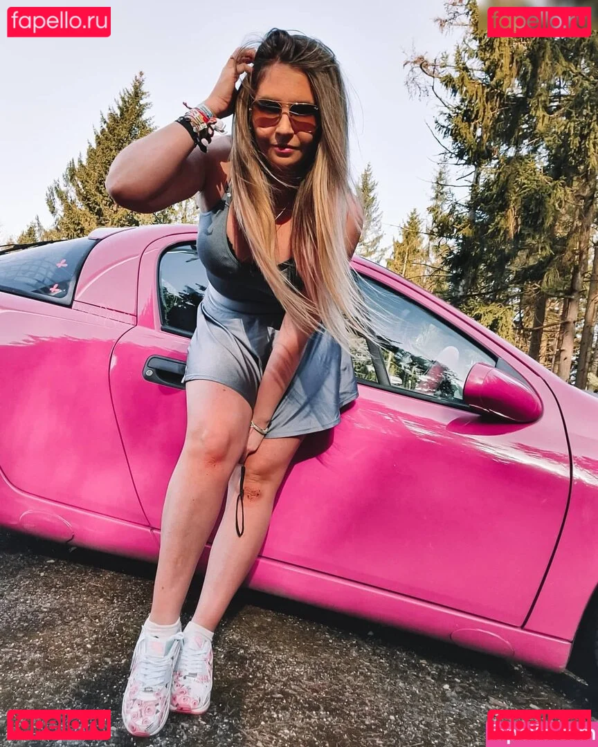 Nicole Miss.opel Onlyfans Photo Gallery 