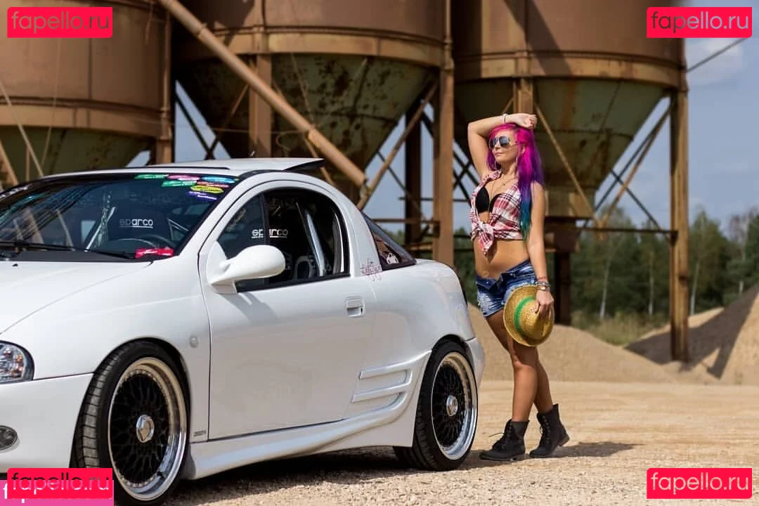 Nicole Miss.opel Onlyfans Photo Gallery 