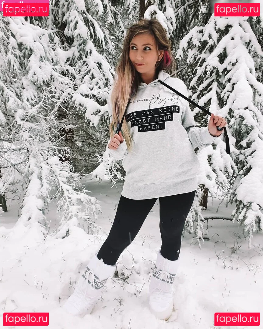 Nicole Miss.opel Onlyfans Photo Gallery 