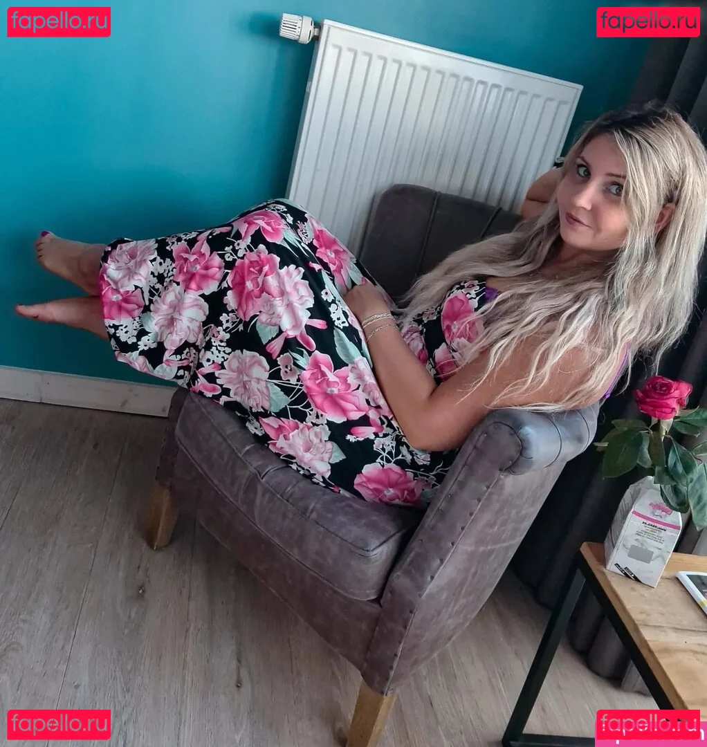 Nicole Miss.opel Onlyfans Photo Gallery 