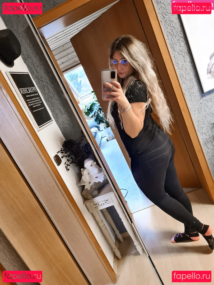 Nicole Miss.opel Onlyfans Photo Gallery 