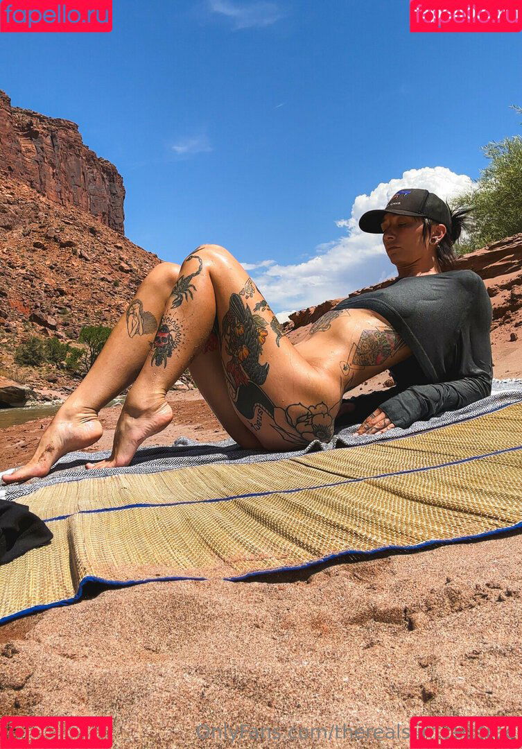 therealslimcadifree Onlyfans Photo Gallery 