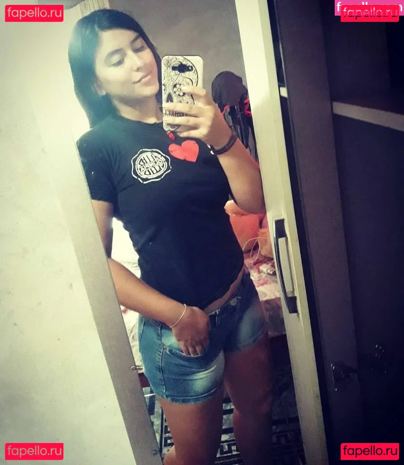 claraaguilar Onlyfans Photo Gallery 