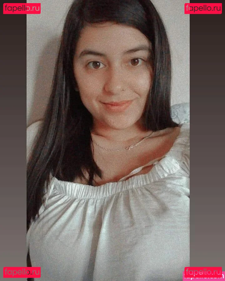 claraaguilar Onlyfans Photo Gallery 