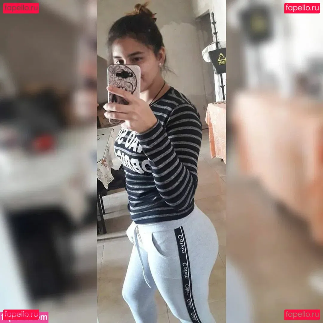 claraaguilar Onlyfans Photo Gallery 