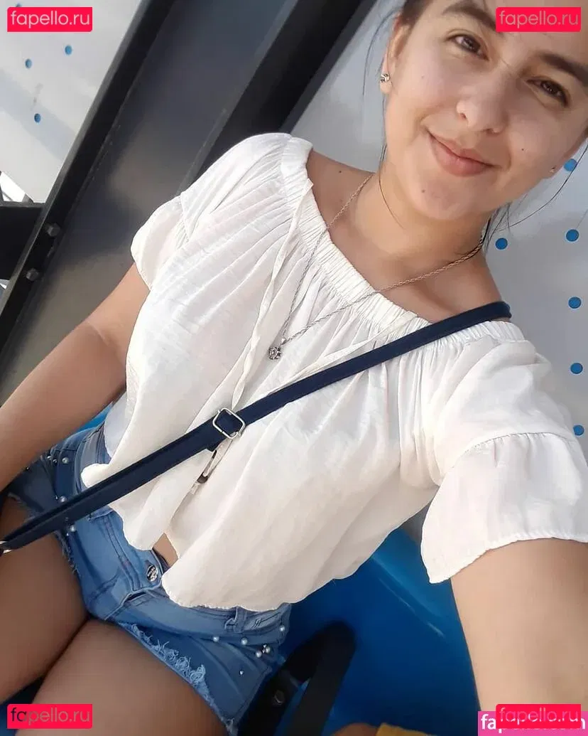 claraaguilar Onlyfans Photo Gallery 