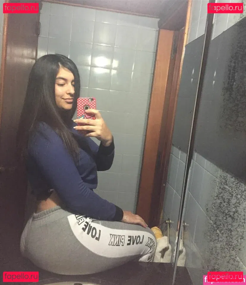 claraaguilar Onlyfans Photo Gallery 