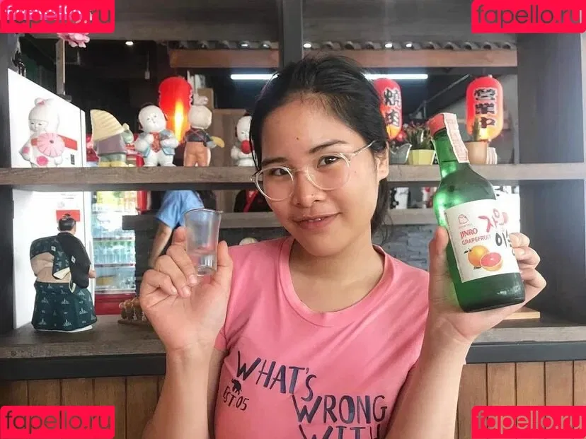 saw_saowapak Onlyfans Photo Gallery 
