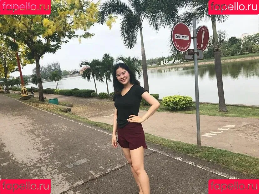 saw_saowapak Onlyfans Photo Gallery 