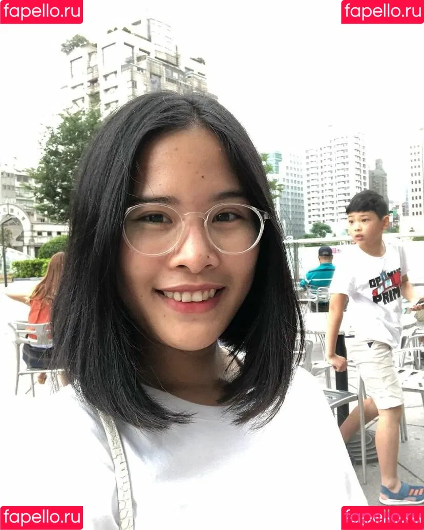 saw_saowapak Onlyfans Photo Gallery 