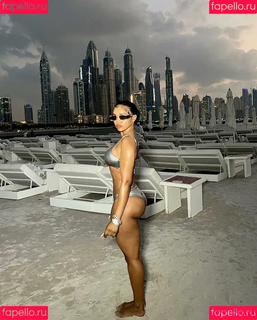 Thurriaa Onlyfans Photo Gallery 