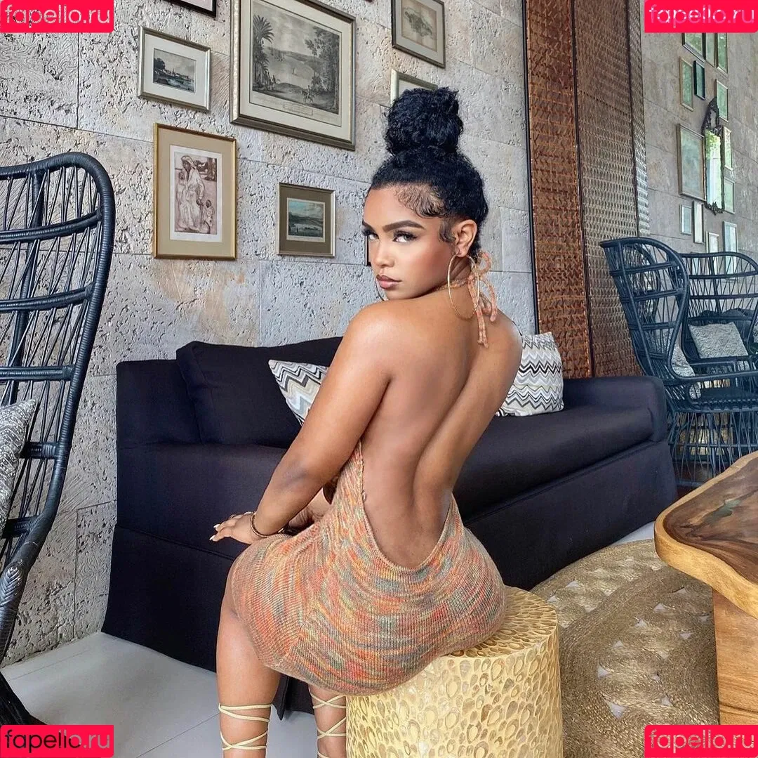 Thurriaa Onlyfans Photo Gallery 