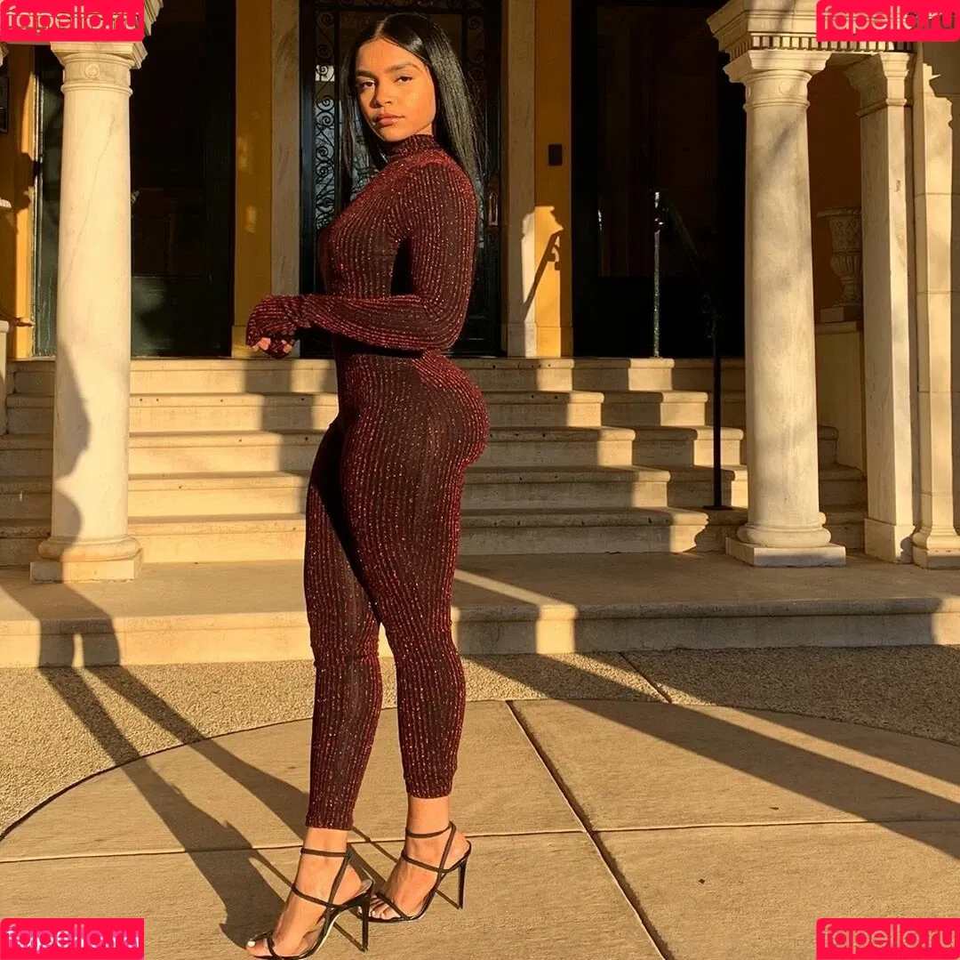 Thurriaa Onlyfans Photo Gallery 