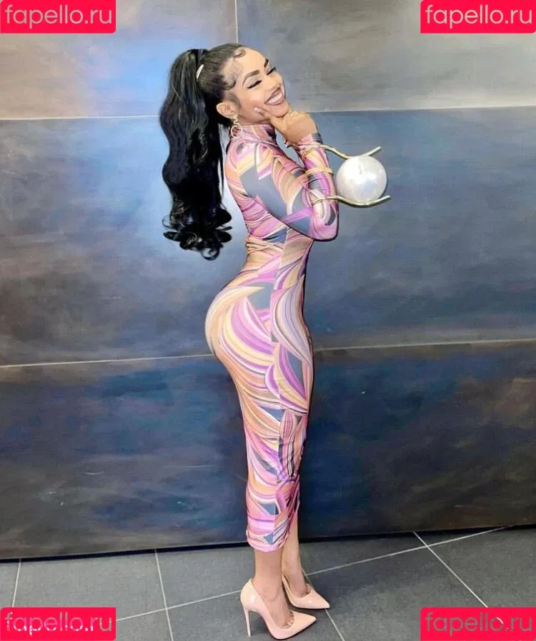 Thurriaa Onlyfans Photo Gallery 