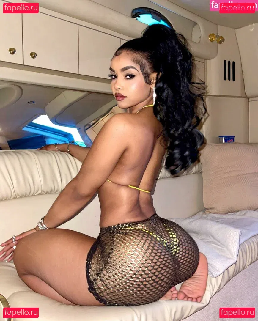 Thurriaa Onlyfans Photo Gallery 