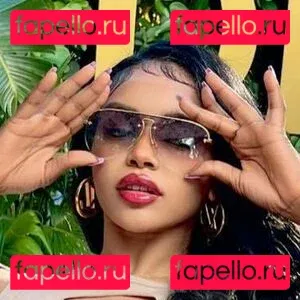 Thurriaa Onlyfans Photo Gallery 