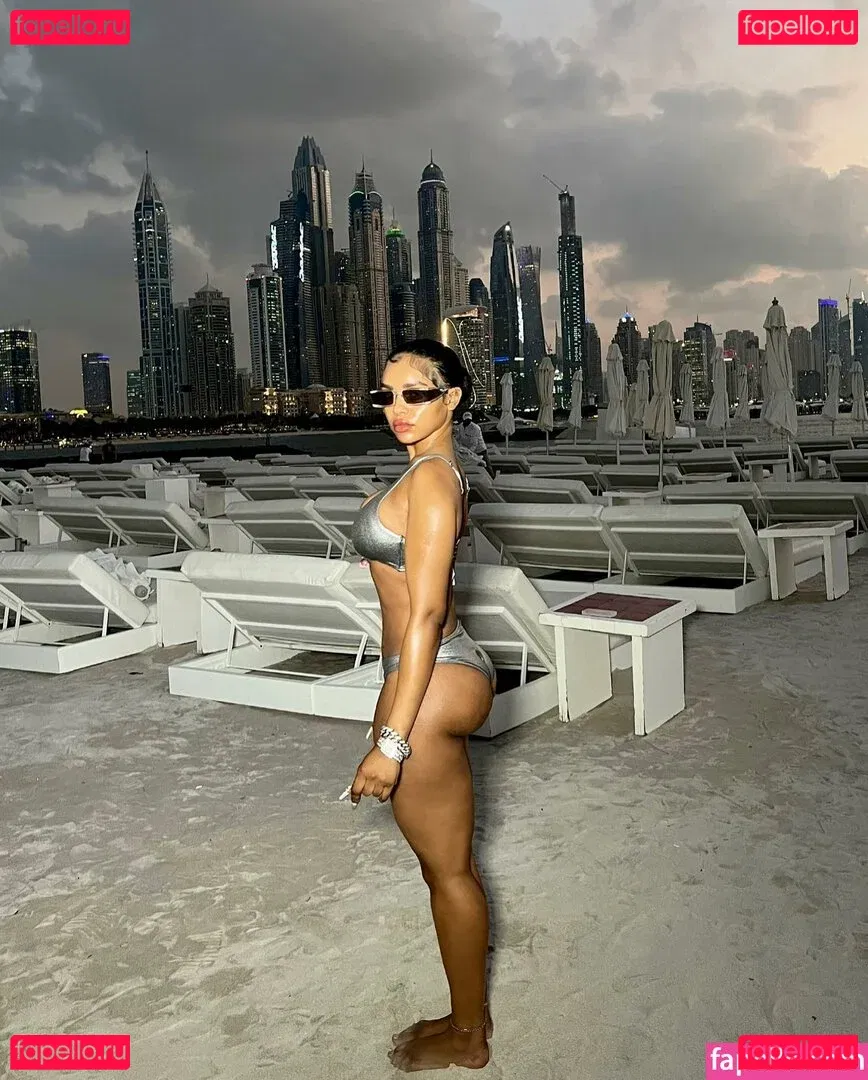 Thurriaa Onlyfans Photo Gallery 