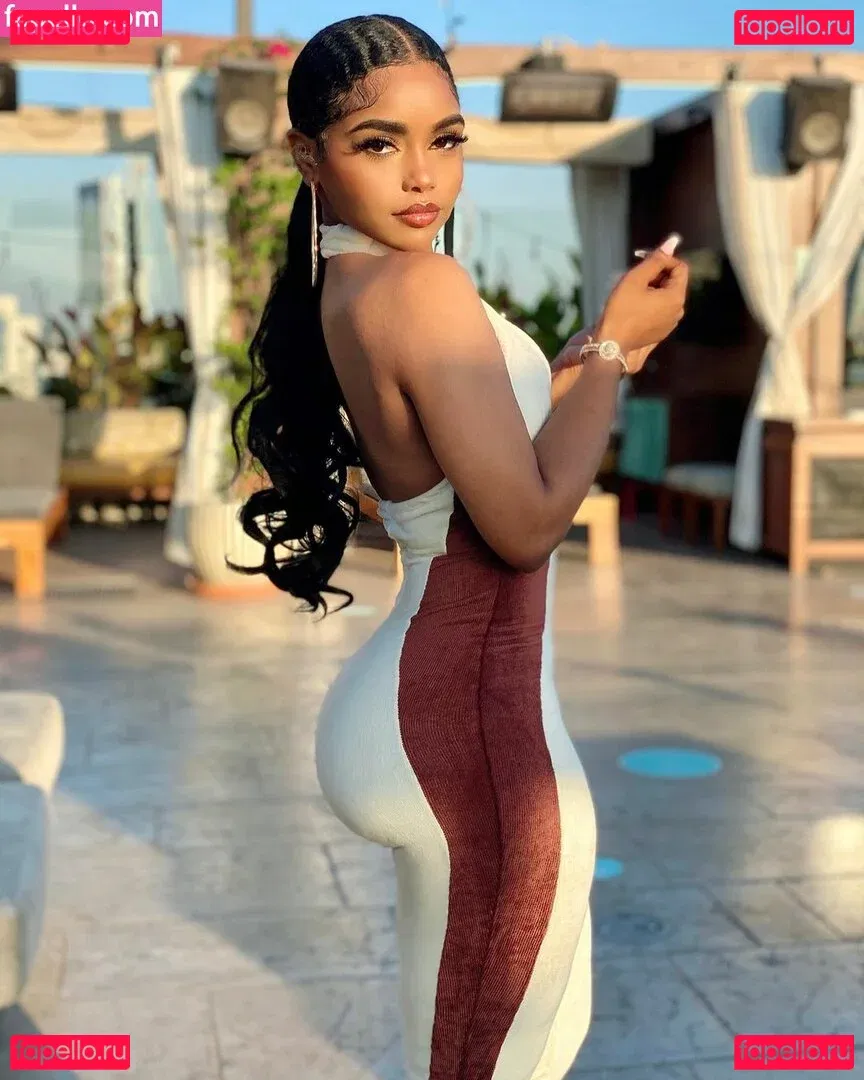 Thurriaa Onlyfans Photo Gallery 