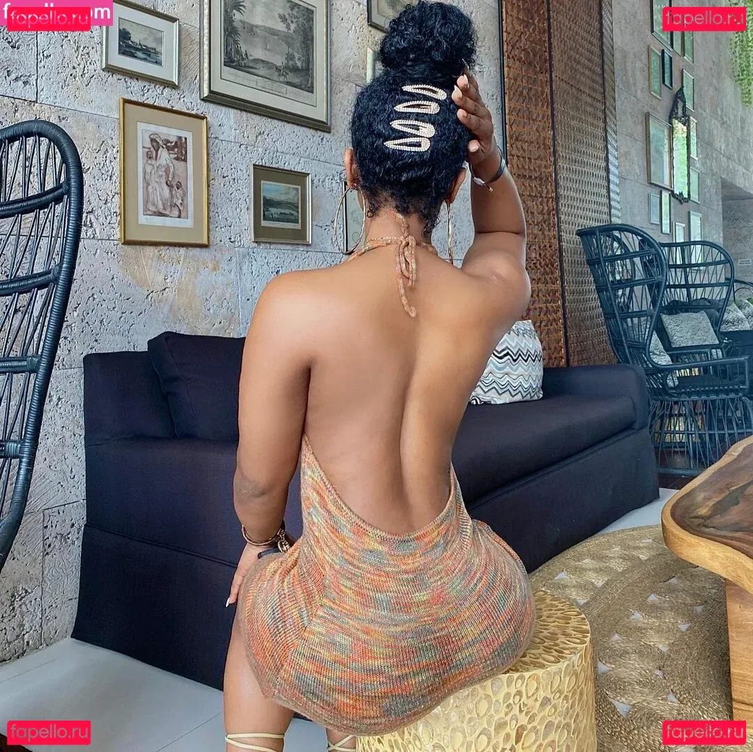 Thurriaa Onlyfans Photo Gallery 