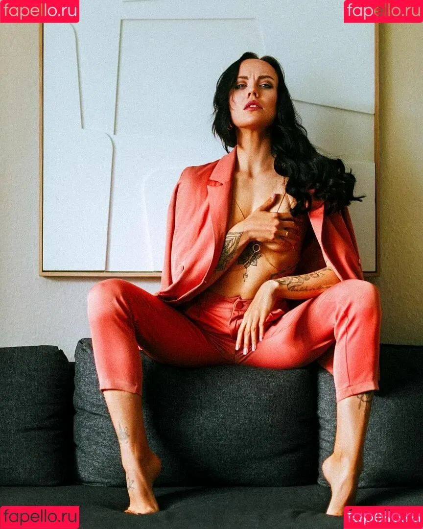 Miri Be Onlyfans Photo Gallery 