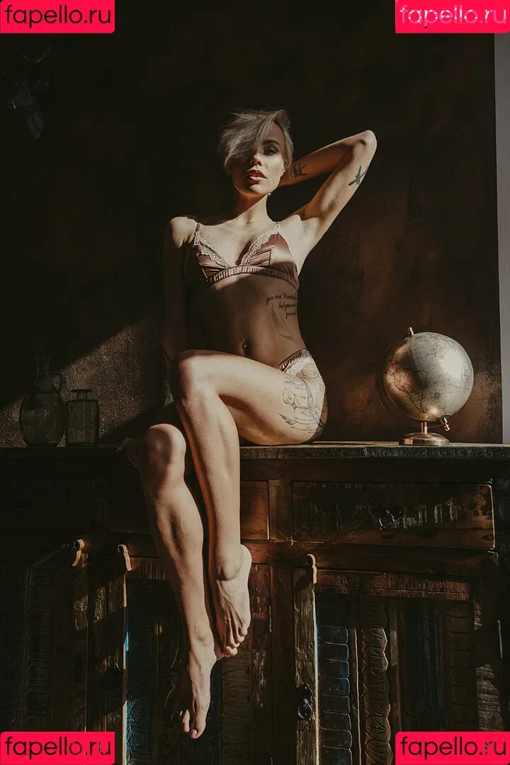 Miri Be Onlyfans Photo Gallery 