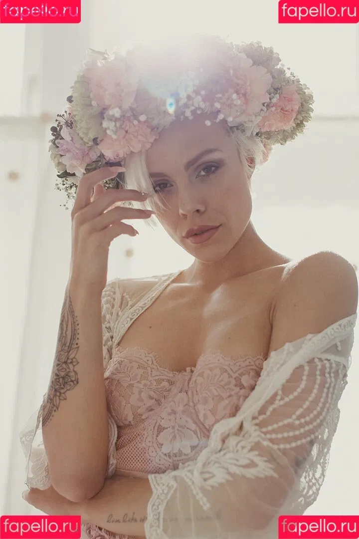 Miri Be Onlyfans Photo Gallery 