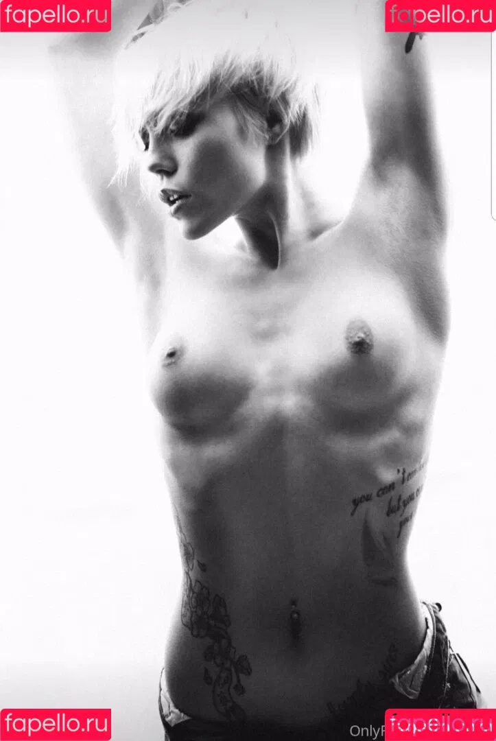 Miri Be Onlyfans Photo Gallery 