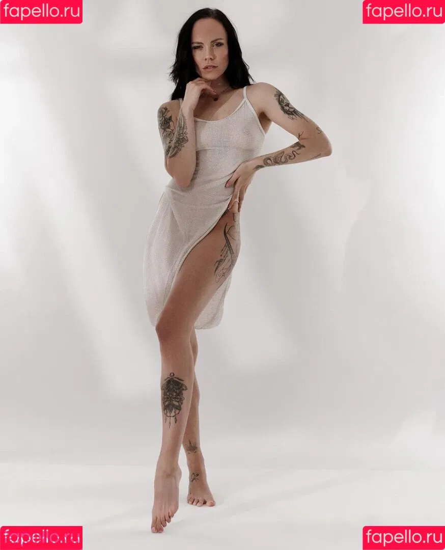 Miri Be Onlyfans Photo Gallery 