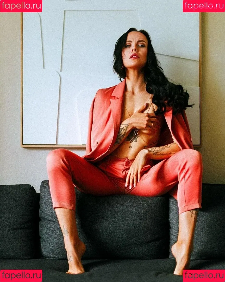 Miri Be Onlyfans Photo Gallery 
