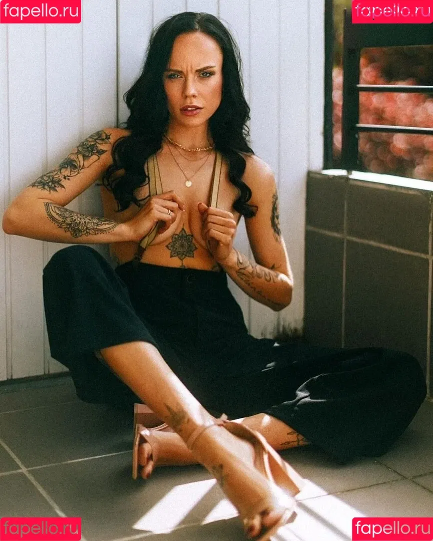Miri Be Onlyfans Photo Gallery 