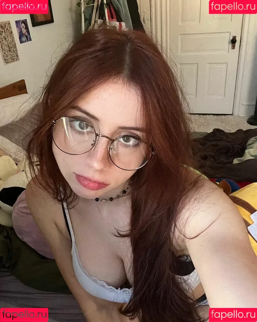 Liv Littlelivbug Onlyfans Photo Gallery 