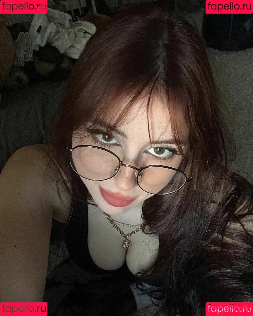 Liv Littlelivbug Onlyfans Photo Gallery 