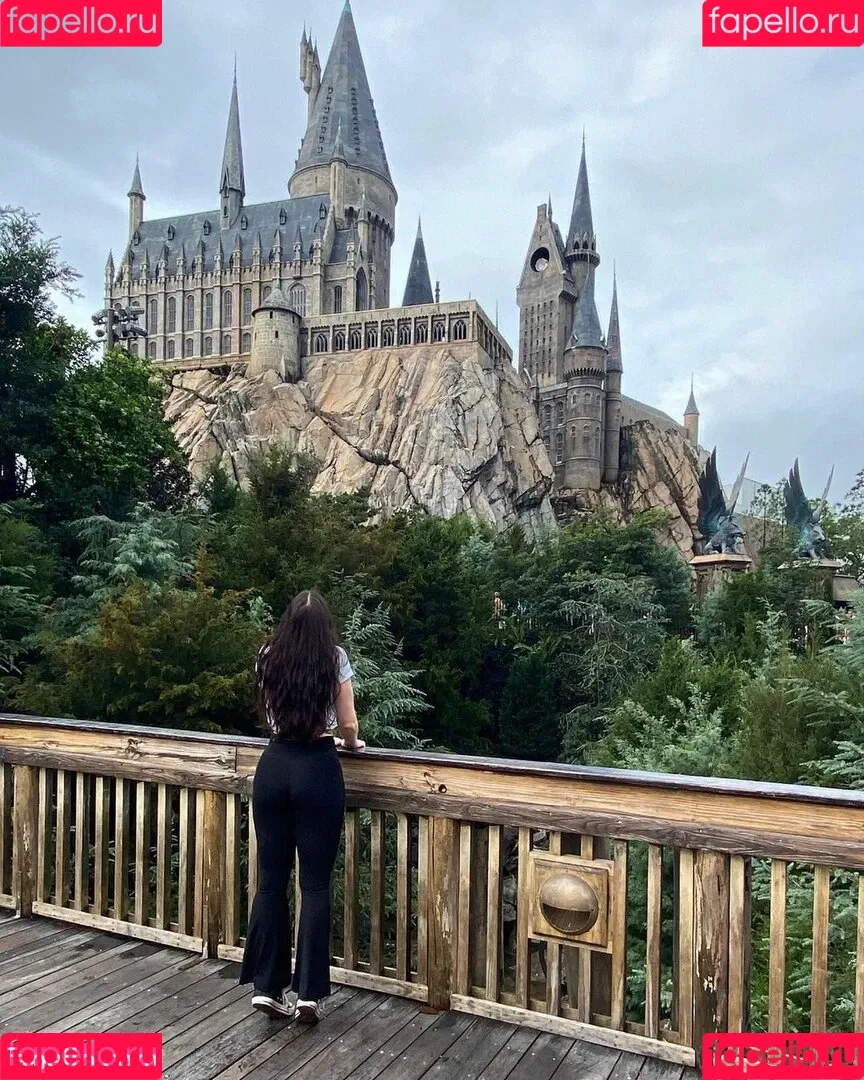 Liv Littlelivbug Onlyfans Photo Gallery 
