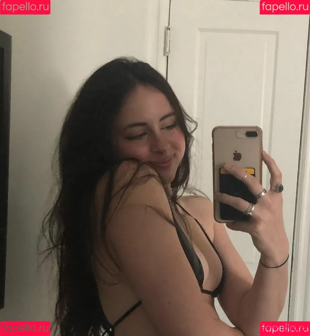 Liv Littlelivbug Onlyfans Photo Gallery 