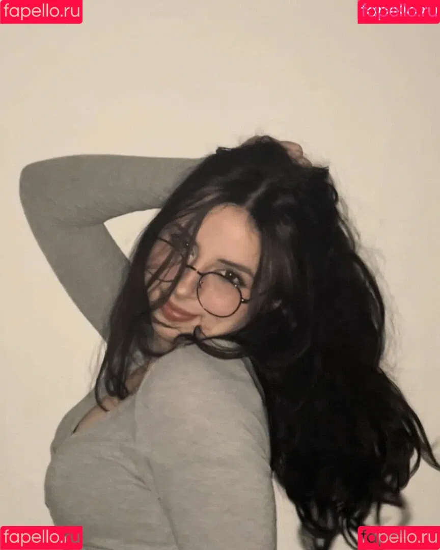 Liv Littlelivbug Onlyfans Photo Gallery 